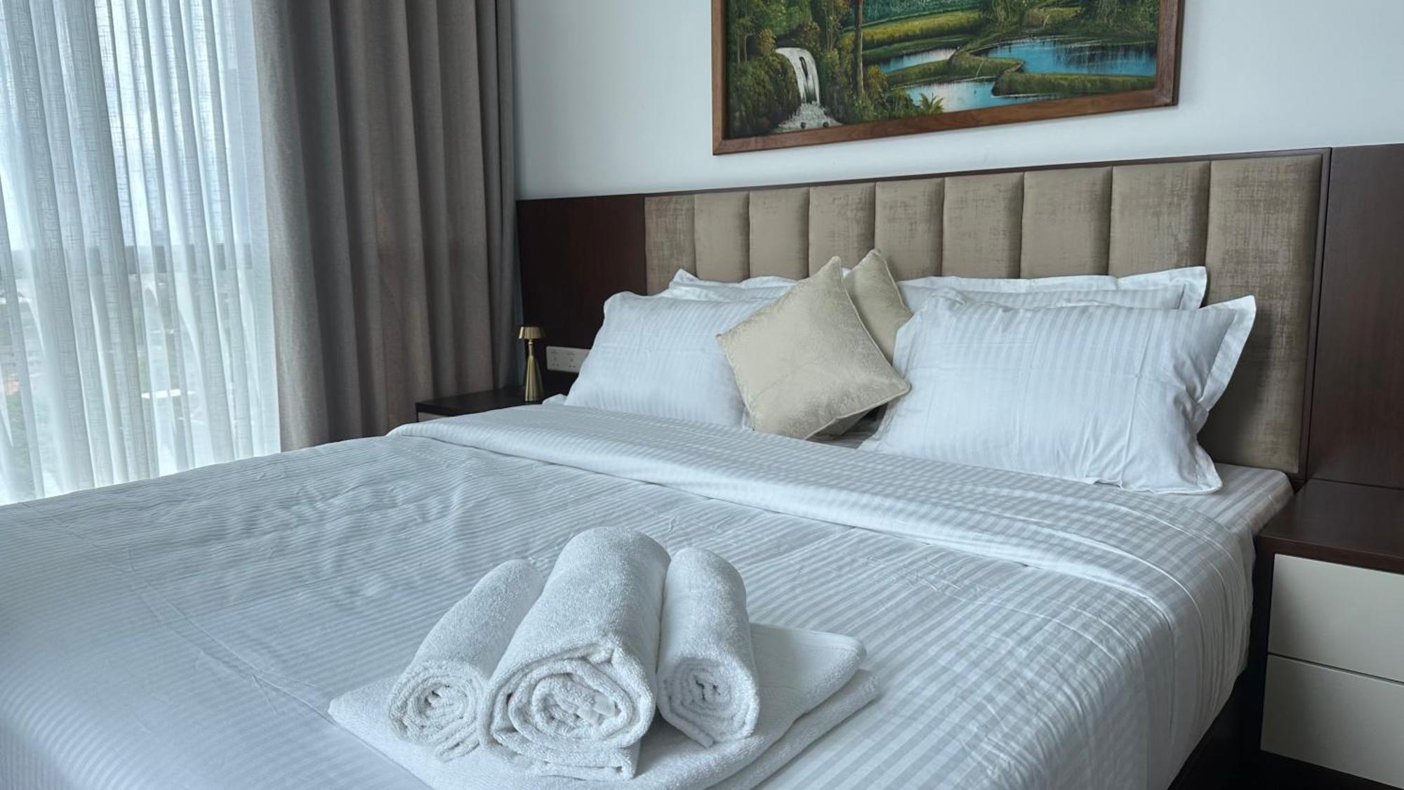 Cosy Home In Heart Of Colombo At Capitol Twinpeaks. 외부 사진